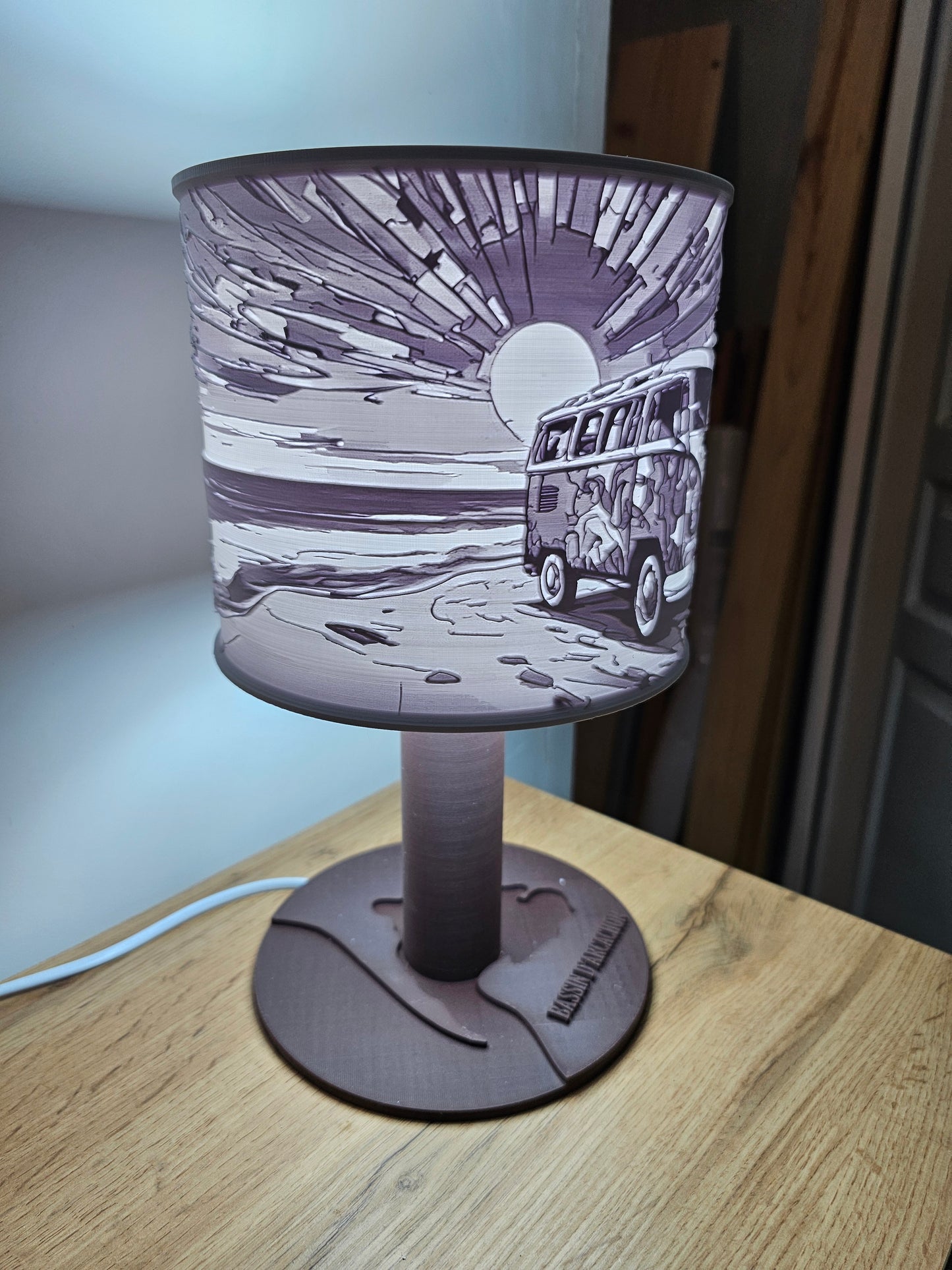 Lampe "Vanlife sur le Bassin"